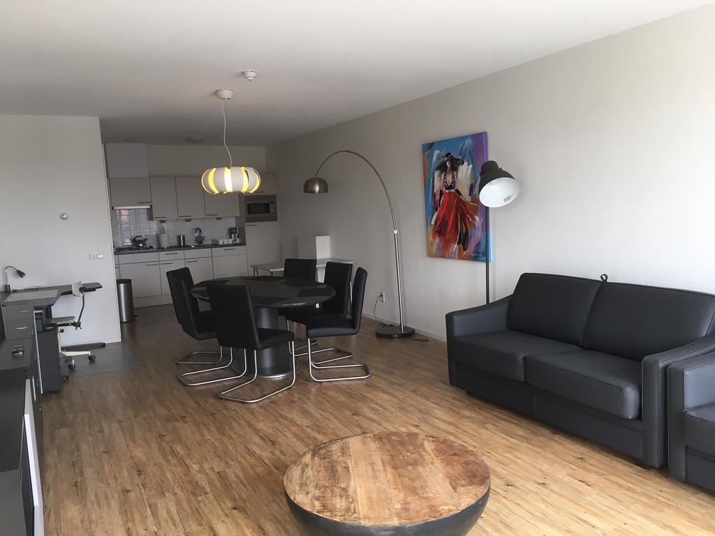 Appartement Hellingweg Met Balkon